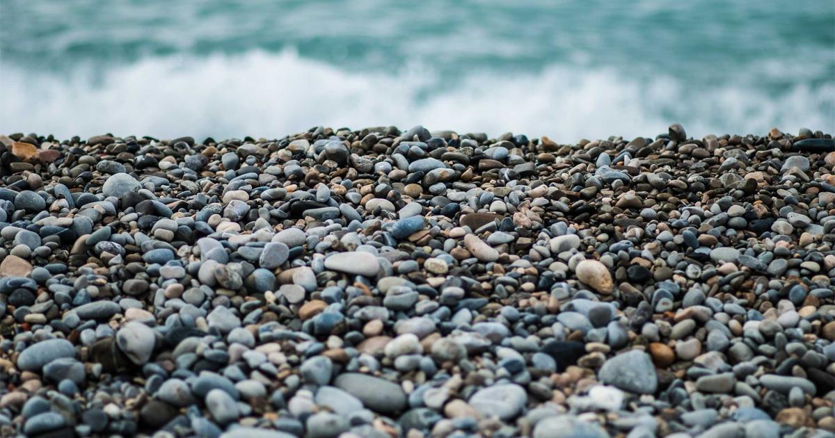 Resin Pigments vs Alcohol Inks: What Is the Difference?